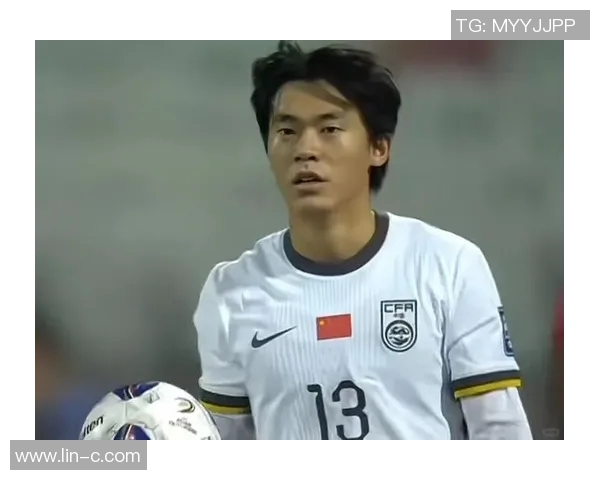 汉字足球明星盘点：那些在绿茵场上闪耀的华人足坛巨星