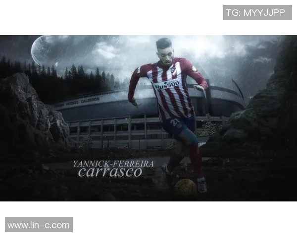 足球明星与女友甜蜜瞬间揭秘他们的爱情故事与生活点滴